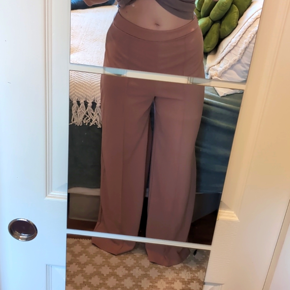 Pink slacks - Picture 2 of 8